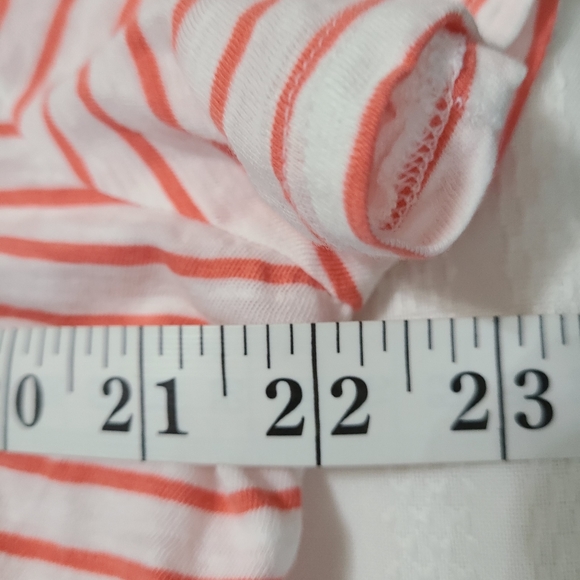 Old Navy Woman's Crewneck Short Sleeve T-Shirt,  Size: XL Color: Pink - Picture 11 of 14